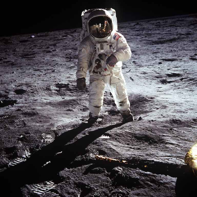 Exploring Gravity – Science Lesson Plan – Milly Mom